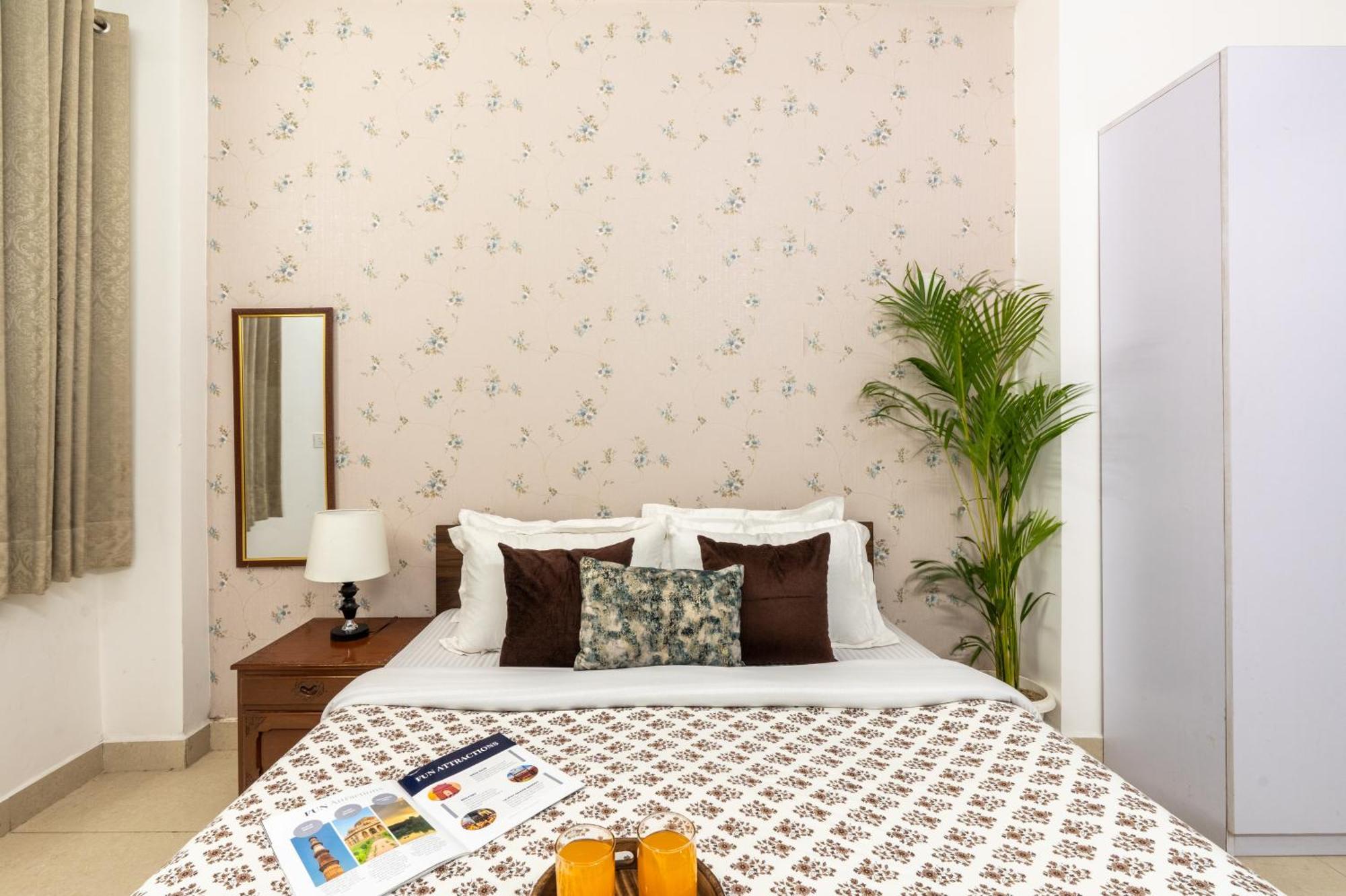 Homlee-Vintage 2Bhk-Ndls-Lift-Bharat Mandapam Apartment New Delhi Ngoại thất bức ảnh